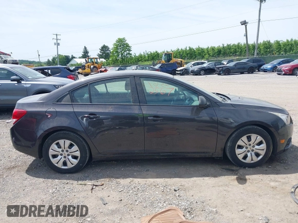 2014 Chevrolet Cruze LS with VIN 1G1PA5SGXE7186074, listed as a IAAI auction lot 42302567 with 152,927 mi miles and . Bid and sale history available at DreamBid. Image 13.