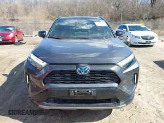 2024 Toyota RAV4 Hybrid XSE with VIN 2T3E6RFVXRW052367, listed as a IAAI auction lot 41350121 with 16,184 mi miles. Bid and sale history available at carsss.com. Image 12.