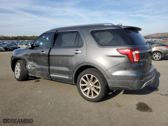 2016 Ford Explorer Limited with VIN 1FM5K8F89GGB43148, listed as a Copart auction lot 86717724 with 121,788 mi miles and Non Repairable. Bid and sale history available at carsss.com. Image 2.