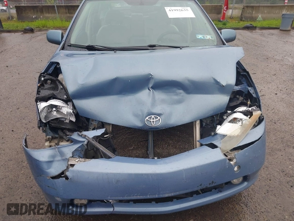 2008 Toyota Prius with VIN JTDKB20U587730958, listed as a IAAI auction lot 41992635 with 267,886 mi miles. Bid and sale history available at carsss.com. Image 6.