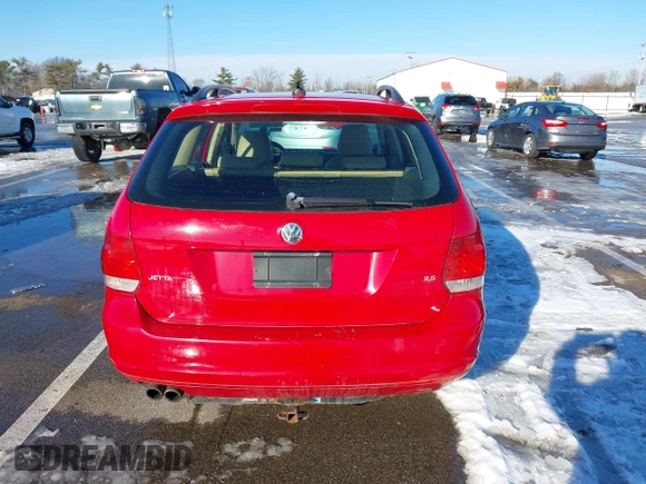 2009 Volkswagen Jetta SE с VIN 3VWTM71K99M311086, выставлен на аукционе IAAI как лот 41354846 с пробегом 174 574 миль миль и . История ставок и продаж доступна на DreamBid. Изображение 16.