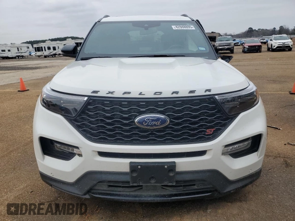 2024 Ford Explorer ST with VIN 1FM5K8GCXRGA12283, listed as a Copart auction lot 42948895 with Not Provided miles and Salvage Title. Bid and sale history available at carsss.com. Image 5.