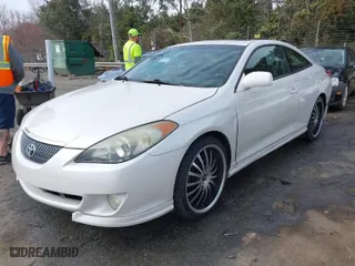 2006 Toyota Camry Solara SE with VIN 4T1CE38PX6U635516, listed as a IAAI auction lot 41749350 with 203,795 mi miles. Bid and sale history available at carsss.com. Image 2.