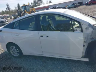 2020 Toyota Prius L Eco with VIN JTDKARFU5L3124692, listed as a IAAI auction lot 42019339 with 178,081 mi miles. Bid and sale history available at carsss.com. Image 14.