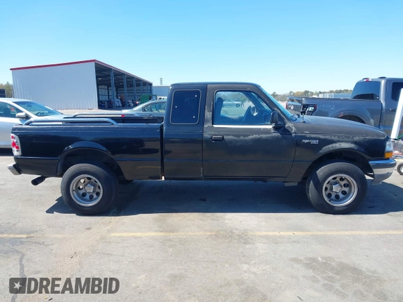 2000 Ford Ranger XL with VIN 1FTYR14C3YPC07908, listed as a IAAI auction lot 41732832 with 304,653 mi miles. Bid and sale history available at carsss.com. Image 13.