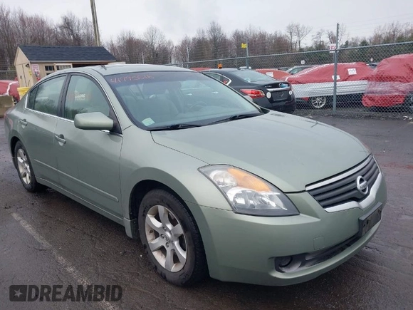 2008 Nissan Altima 2.5 SL with VIN 1N4AL21E68N489641, listed as a IAAI auction lot 41995516 with 164,600 mi miles. Bid and sale history available at carsss.com. Image 1.