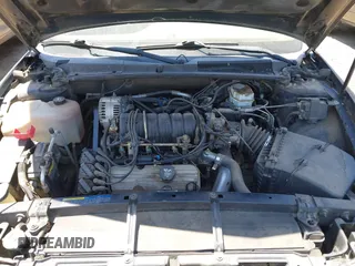 2003 Pontiac Bonneville SE z VIN 1G2HX52K834148229, wystawiony jako IAAI lot #42300423 z przebiegiem 120 546 mil mil oraz . Historia ofert i sprzedaży dostępna na DreamBid. Obrazek 10.