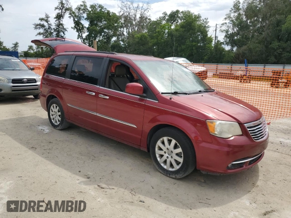 2014 Chrysler Town & Country Touring with VIN 2C4RC1BG2ER246902, listed as a Copart auction lot 60370295 with 156,270 mi miles and Clean title. Bid and sale history available at DreamBid. Image 4.