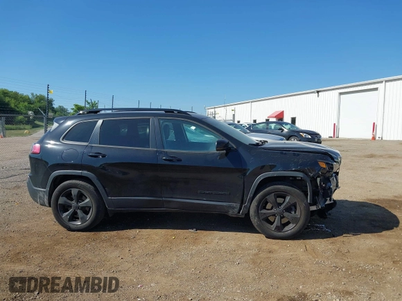 2019 Jeep Cherokee Latitude Plus with VIN 1C4PJMLB3KD375361, listed as a IAAI auction lot 42654334 with 84,373 mi miles and . Bid and sale history available at DreamBid. Image 13.