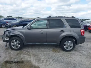 2012 Ford Escape Limited z VIN 1FMCU0E77CKA55069, wystawiony jako IAAI lot #41965439 z przebiegiem 138 186 mil mil oraz . Historia ofert i sprzedaży dostępna na DreamBid. Obrazek 14.