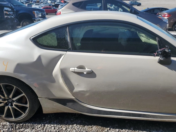 2023 Toyota GR86 with VIN JF1ZNBB15P9760379, listed as a Copart auction lot 61800674 with 0 mi miles and Salvage Title. Bid and sale history available at carsss.com. Image 10.