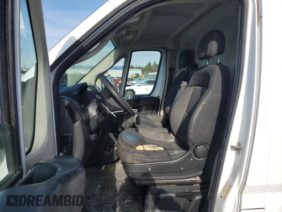2018 Ram ProMaster Cargo with VIN 3C6URVJG2JE108281, listed as a Copart auction lot 84693304 with 210,677 mi miles and Clean Title. Bid and sale history available at carsss.com. Image 7.