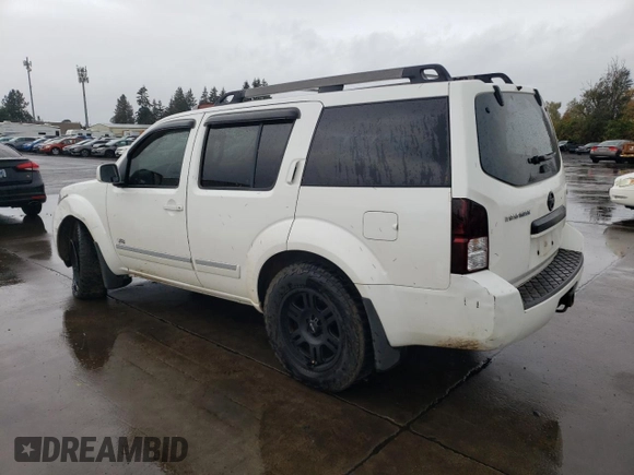 2008 Nissan Pathfinder LE with VIN 5N1BR18B98C611824, listed as a Copart auction lot 78617774 with 197,116 mi miles and Salvage Title. Bid and sale history available at carsss.com. Image 2.