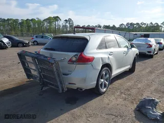 2015 Toyota Venza XLE with VIN 4T3ZK3BB8FU074868, listed as a IAAI auction lot 41903737 with 277,991 mi miles. Bid and sale history available at carsss.com. Image 4.