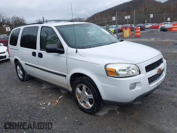 2008 Chevrolet Uplander LS z VIN 1GNDV23118D148169, wystawiony jako IAAI lot #41854906 z przebiegiem 315 869 mil mil oraz . Historia ofert i sprzedaży dostępna na DreamBid. Obrazek 1.