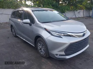 2023 Toyota Sienna XLE with VIN 5TDYRKEC1PS166459, listed as a IAAI auction lot 42585608 with 15,256 mi miles and . Bid and sale history available at DreamBid. Image 1.