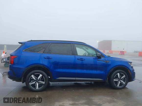 2022 Kia Sorento S with VIN 5XYRL4LC6NG128661, listed as a IAAI auction lot 41645939 with 72,196 mi miles. Bid and sale history available at carsss.com. Image 14.