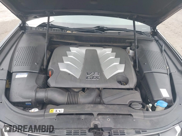 2015 Hyundai Equus Signature with VIN KMHGH4JH9FU098686, listed as a IAAI auction lot 42275775 with 102,765 mi miles and . Bid and sale history available at DreamBid. Image 10.