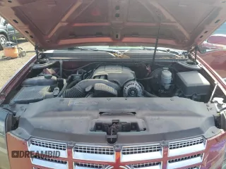 2010 Cadillac Escalade Luxury z VIN 1GYUKBEFXAR276598, wystawiony jako Copart lot #50780885 z przebiegiem 175 151 mil mil oraz Tytuł czysty. Historia ofert i sprzedaży dostępna na DreamBid. Obrazek 12.
