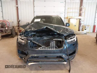 2018 Volvo XC90 Inscription with VIN YV4A22PLXJ1344826, listed as a IAAI auction lot 41663313 with 93,227 mi miles. Bid and sale history available at carsss.com. Image 12.