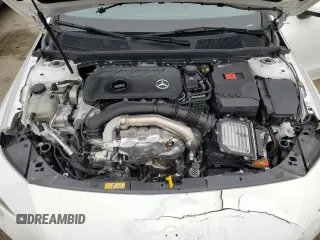 2024 Mercedes-Benz CLA 250 z VIN W1K5J4GB7RN468802, wystawiony jako Copart lot #59939375 z przebiegiem 7 665 mil mil oraz Szkoda całkowita • Salvage title. Historia ofert i sprzedaży dostępna na DreamBid. Obrazek 11.