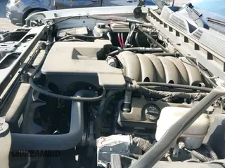 2016 Chevrolet Silverado 1500 LT with VIN 3GCPCREC8GG133026, listed as a IAAI auction lot 43052576 with 121,780 mi miles and . Bid and sale history available at DreamBid. Image 21.