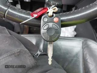 2012 Ford Escape Limited with VIN 1FMCU9EG8CKB10598, listed as a IAAI auction lot 42240994 with 130,092 mi miles and . Bid and sale history available at DreamBid. Image 11.