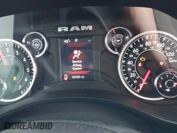 2021 Ram 1500 Big Horn с VIN 1C6SRFBT5MN720595, выставлен на аукционе IAAI как лот 41893137 с пробегом 36 920 миль миль и . История ставок и продаж доступна на DreamBid. Изображение 7.