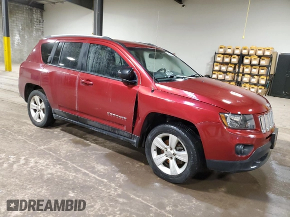 2016 Jeep Compass Sport with VIN 1C4NJCBA0GD811004, listed as a Copart auction lot 47080595 with 109,267 mi miles and Clean Title. Bid and sale history available at DreamBid. Image 4.