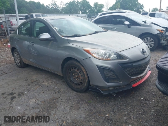 2011 Mazda Mazda3 i Sport with VIN JM1BL1UF2B1481192, listed as a IAAI auction lot 42102068 with 231,588 mi miles. Bid and sale history available at carsss.com. Image 1.