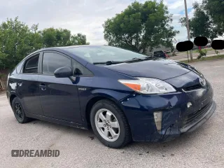 2015 Toyota Prius Four z VIN JTDKN3DU9F1914713, wystawiony jako Copart lot #60937365 z przebiegiem 292 238 mil mil oraz Czysty tytuł • Clean title. Historia ofert i sprzedaży dostępna na DreamBid. Obrazek 1.