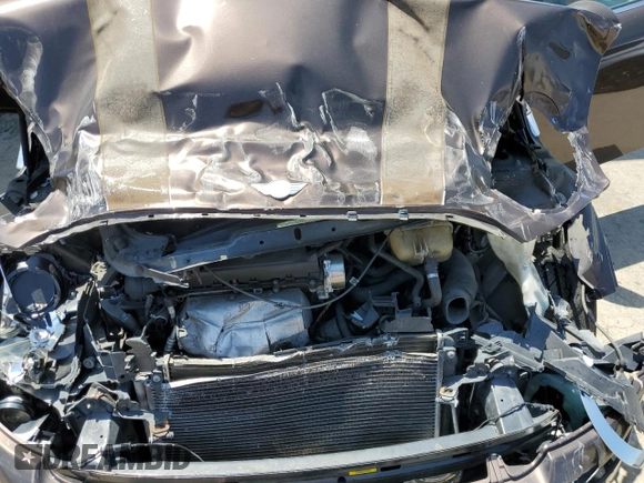 2010 MINI Hardtop with VIN WMWMF3C52ATZ62824, listed as a Copart auction lot 55175395 with 110,585 mi miles and Salvage Title. Bid and sale history available at DreamBid. Image 11.