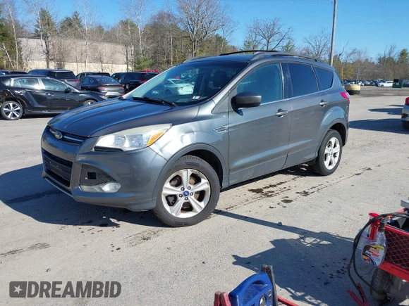 2013 Ford Escape SE with VIN 1FMCU9G9XDUA02777, listed as a IAAI auction lot 42011262 with 190,274 mi miles. Bid and sale history available at carsss.com. Image 2.