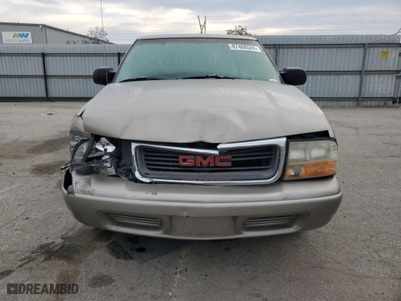 2003 GMC Sonoma SLS with VIN 1GTCS19X338207324, listed as a Copart auction lot 87468524 with NaN miles and Salvage Title. Bid and sale history available at carsss.com. Image 5.