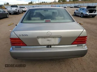 1994 Mercedes-Benz S with VIN WDBGA51E0RA172358, listed as a Copart auction lot 77541104 with 237,028 mi miles and Clean Title. Bid and sale history available at DreamBid. Image 6.