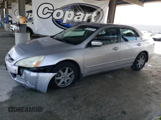 2003 Honda Accord EX z VIN 1HGCM66503A077068, wystawiony jako Copart lot #60297275 z przebiegiem 162 440 mil mil oraz Czysty tytuł • Clean title. Historia ofert i sprzedaży dostępna na DreamBid. Obrazek 1.