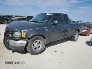 2003 Ford F-150 XL with VIN 1FTRX17L33NB34789, listed as a Copart auction lot 73762304 with 0 mi miles and Salvage Title. Bid and sale history available at carsss.com. Image 1.