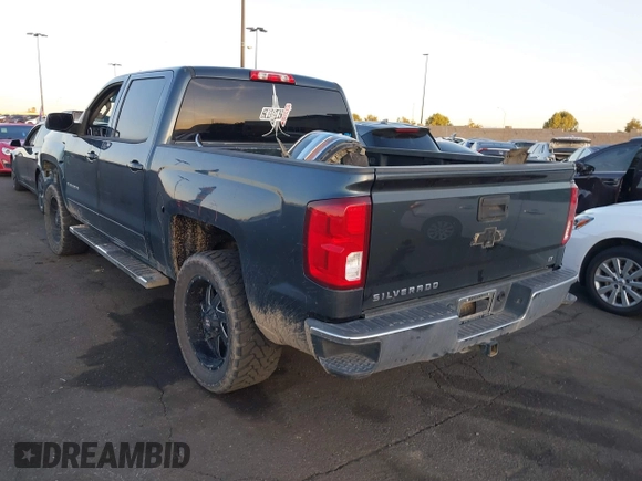 2018 Chevrolet Silverado 1500 LT with VIN 3GCPCRECXJG431472, listed as a IAAI auction lot 41825820 with 118,452 mi miles and . Bid and sale history available at DreamBid. Image 3.