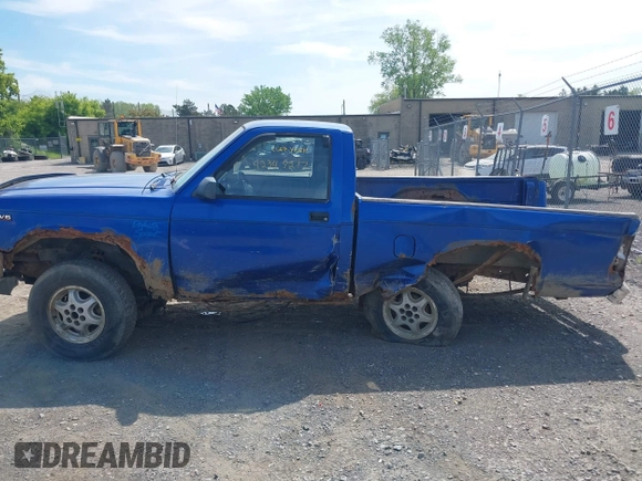 1994 Dodge Dakota z VIN 1B7GG26X5RW145863, wystawiony jako IAAI lot #42345217 z przebiegiem 117 441 mil mil oraz . Historia ofert i sprzedaży dostępna na DreamBid. Obrazek 15.