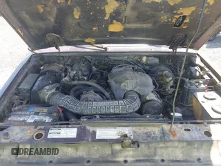 1994 Ford Explorer Eddie Bauer with VIN 1FMDU34X3RUD17643, listed as a IAAI auction lot 42571645 with 180,279 mi miles and . Bid and sale history available at DreamBid. Image 10.