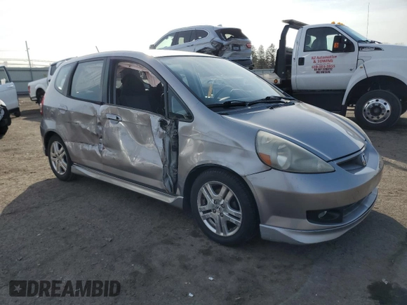 2007 Honda Fit Sport with VIN JHMGD37667S021883, listed as a Copart auction lot 48464925 with 100,444 mi miles and Clean Title. Bid and sale history available at carsss.com. Image 4.