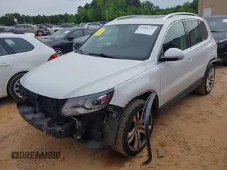2016 Volkswagen Tiguan S with VIN WVGBV7AXXGW585445, listed as a IAAI auction lot 42083377 with 111,011 mi miles and . Bid and sale history available at DreamBid. Image 17.