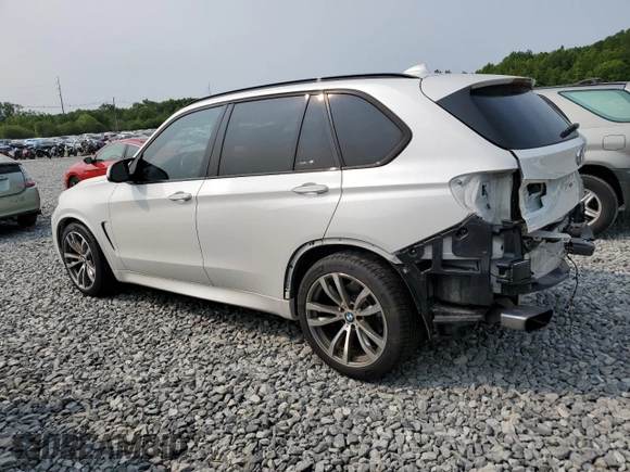 2015 BMW X5 xDrive50i z VIN 5UXKR6C5XF0J77462, wystawiony jako Copart lot #58912895 z przebiegiem 100 086 mil mil oraz Czysty tytuł • Clean title. Historia ofert i sprzedaży dostępna na DreamBid. Obrazek 2.