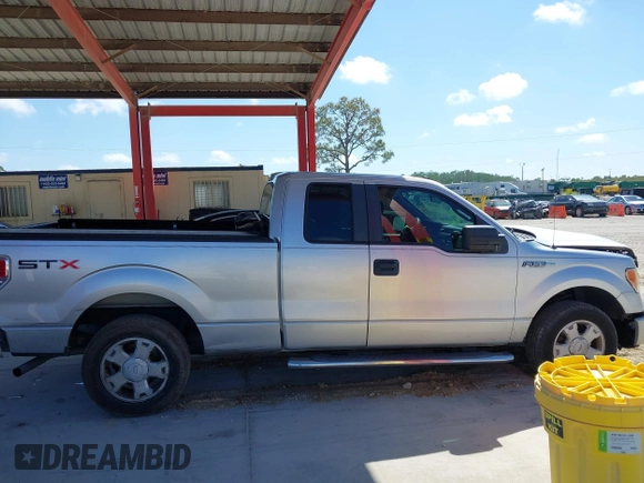2010 Ford F-150 XL with VIN 1FTEX1C84AFC75927, listed as a IAAI auction lot 41914987 with 85,524 mi miles. Bid and sale history available at carsss.com. Image 14.