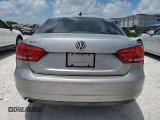 2014 Volkswagen Passat Wolfsburg Edition with VIN 1VWAS7A32EC105139, listed as a Copart auction lot 61187895 with 139,191 mi miles and Clean title. Bid and sale history available at DreamBid. Image 6.