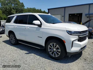 2022 Chevrolet Tahoe LT with VIN 1GNSKNKD8NR236132, listed as a Copart auction lot 63116373 with 12,525 mi miles. Bid and sale history available at carsss.com. Image 4.