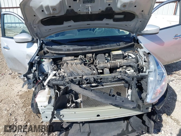 2015 Nissan Versa SV with VIN 3N1CN7AP2FL915742, listed as a IAAI auction lot 41755811 with 45,832 mi miles. Bid and sale history available at carsss.com. Image 10.