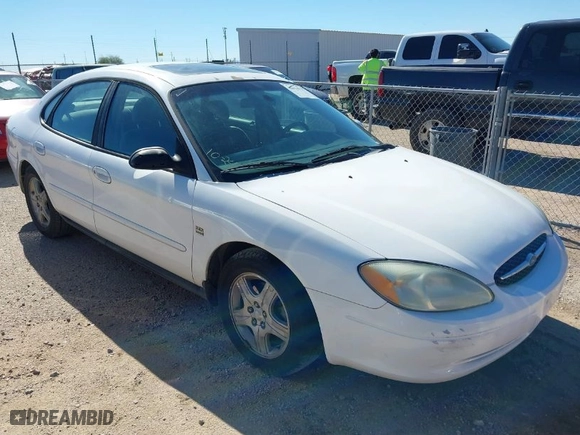 2002 Ford Taurus SEL with VIN 1FAFP56S02A140306, listed as a IAAI auction lot 40696933 with 1 mi miles. Bid and sale history available at carsss.com. Image 1.
