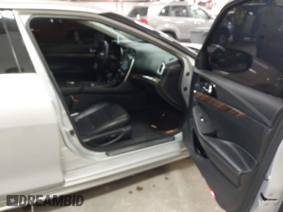 2016 Nissan Maxima SL with VIN 1N4AA6AP6GC384851, listed as a IAAI auction lot 41663659 with 127,247 mi miles and . Bid and sale history available at DreamBid. Image 5.
