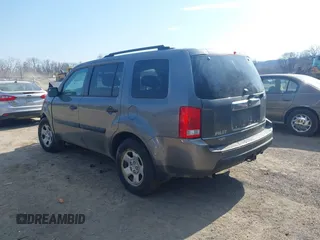 2011 Honda Pilot LX with VIN 5FNYF4H2XBB064209, listed as a IAAI auction lot 41779836 with 213,163 mi miles. Bid and sale history available at carsss.com. Image 3.